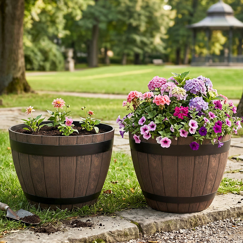 Solum Vitae 2PCS 15 Fon Barrel Decorative Outdoor Pot Dahlia Seedlings Growth Shots Comparison for Garden Sanctuary, Premium Indoor Outdoor Planters for Gardening