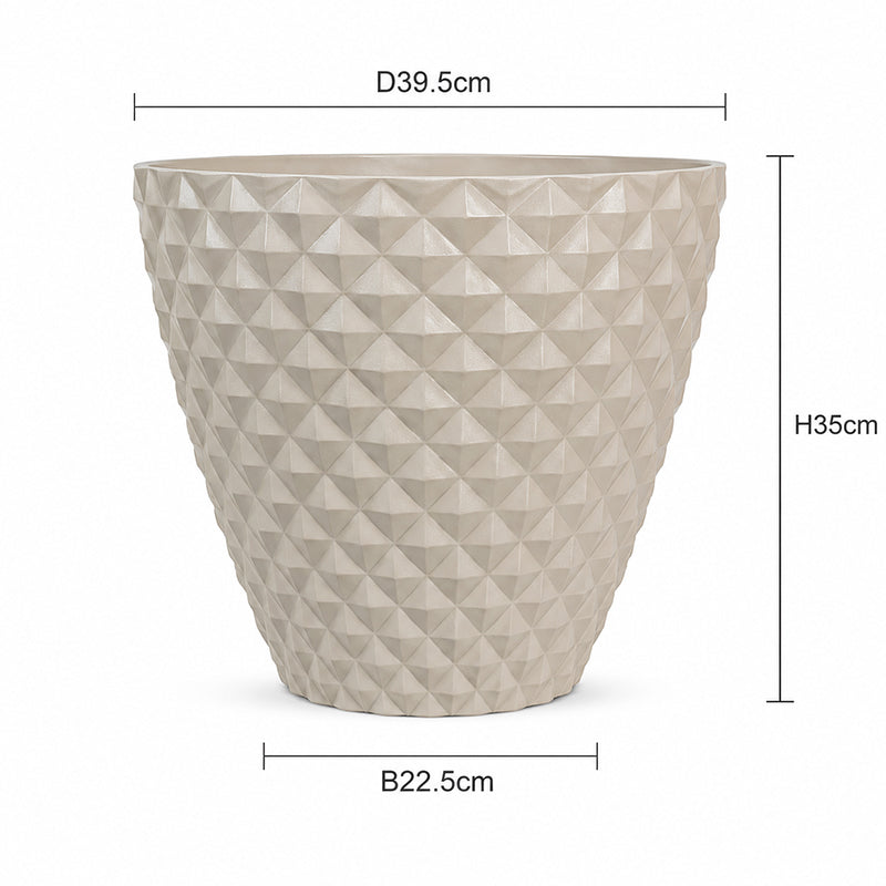 A light beige textured planter pot with a geometric diamond pattern, shown with dimension lines indicating a diameter of 39.5 cm, height of 35 cm, and base width of 22.