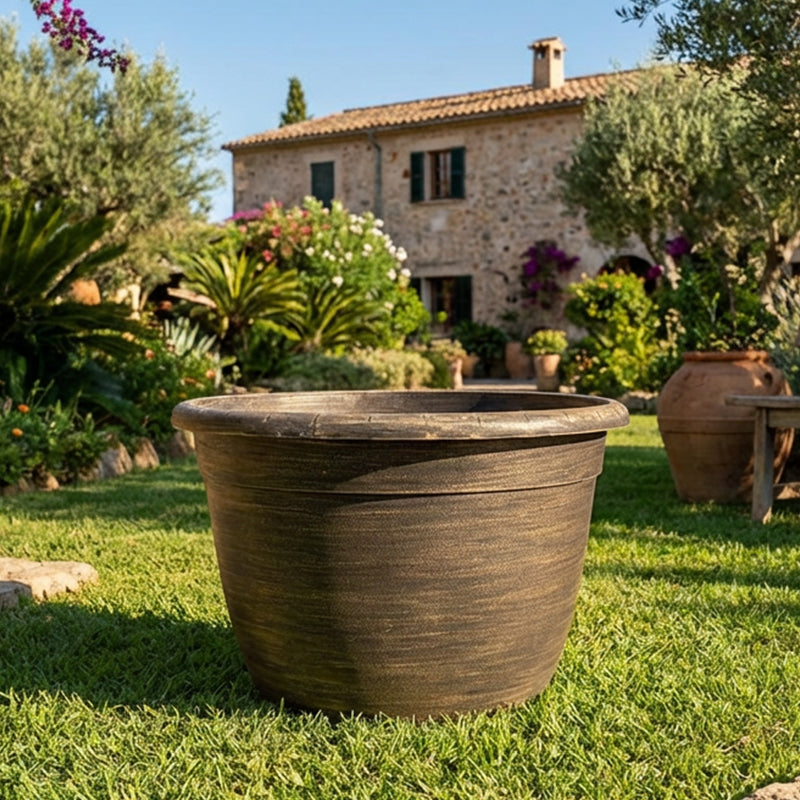 Solum Vitae Fon Classic Round Textured Flower Pots Full Scene Close-up Texture Detail for Home Garden,Premium Plant Pots for Gardening